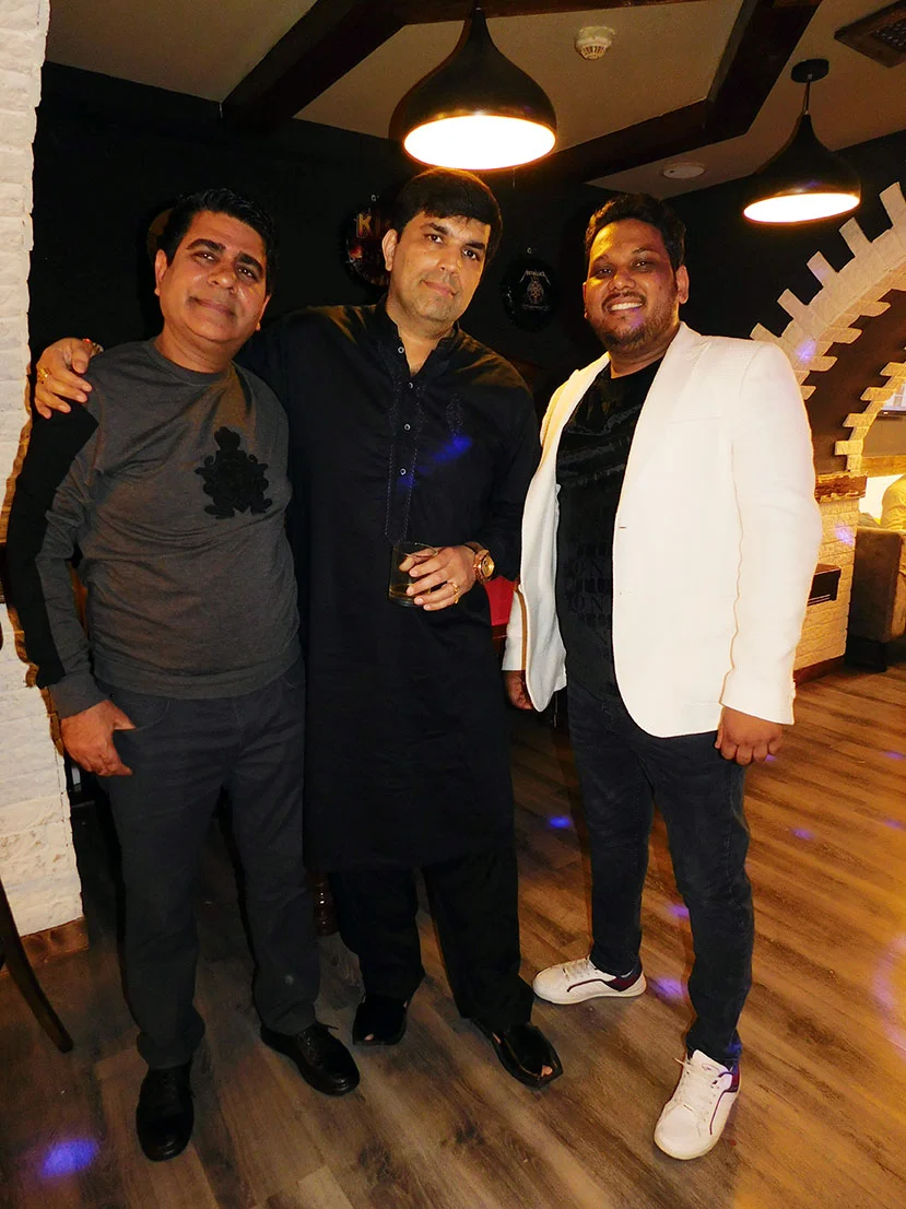 Birthday-party-at-Lahori-Restaurant-Baku